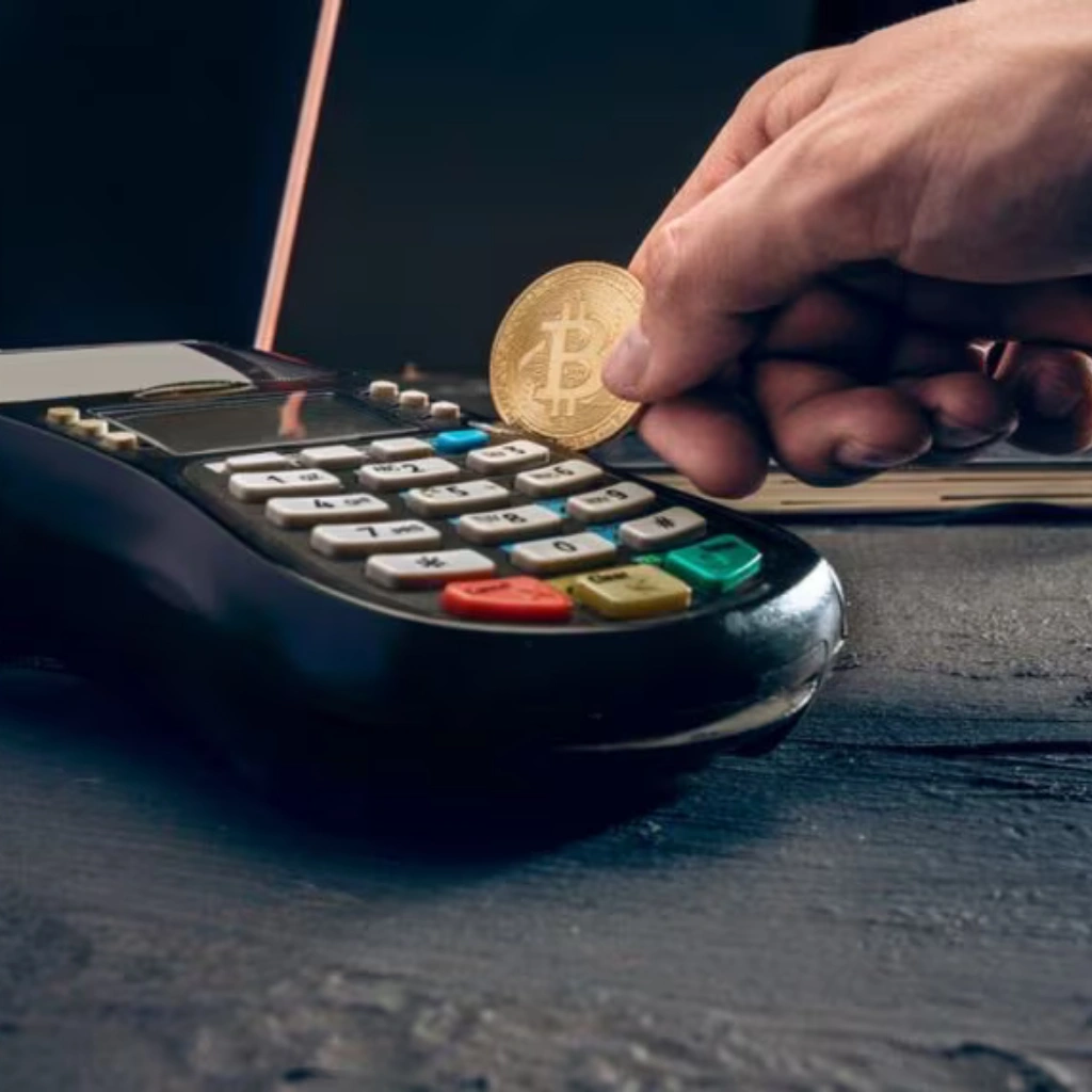 Crypto Cards in 2025: Convenience Wins — and There’s No Turning Back